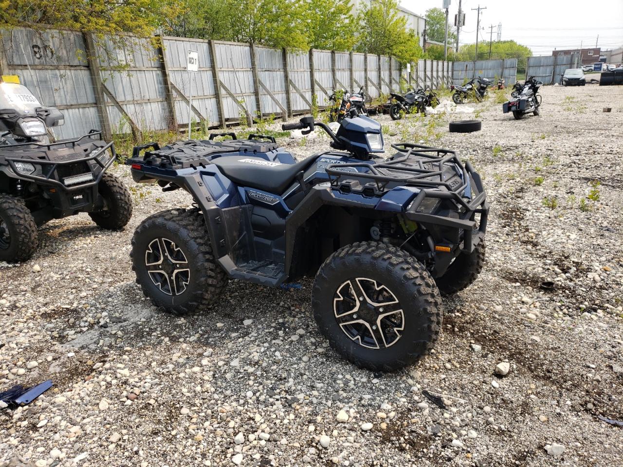 Polaris Atv 850 Premium Image 1
